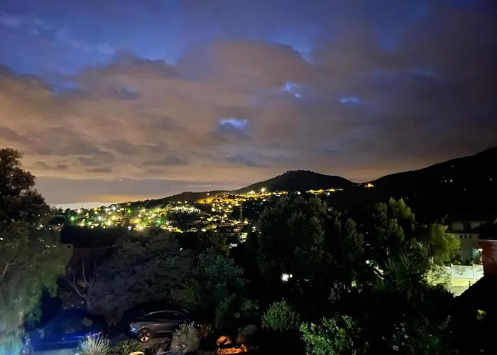 Vila Le Clos Ferte Au Lavandou