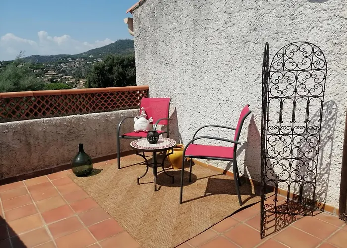 Le Clos Ferte Au Lavandou Vila Le Lavandou